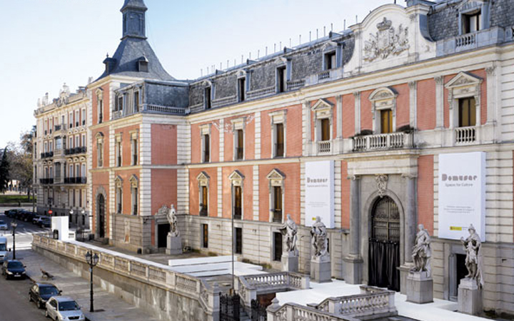 Domusae . Madrid . Jesus Aparicio Estudia de Arquitectura and Jesus Donaire Estudio