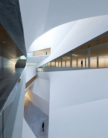 Tel Aviv museum of Art . Herta and Paul Amir Building . Preston Scott Cohen