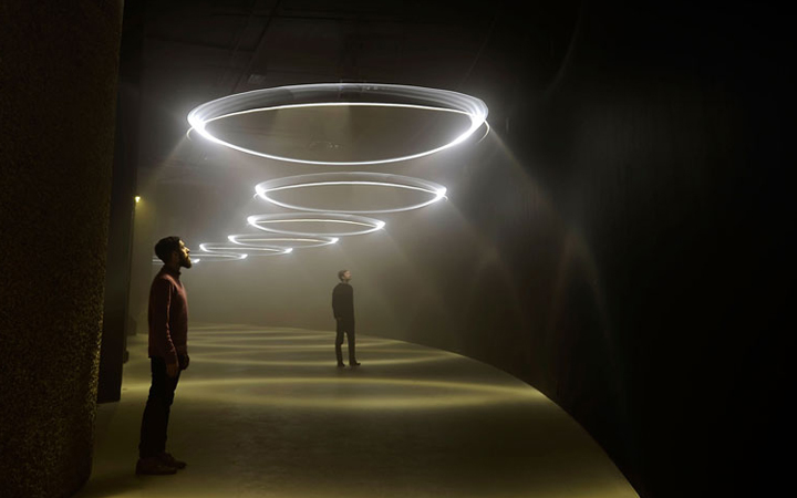 United Visual Artists . Momentum . London . United Kingdom