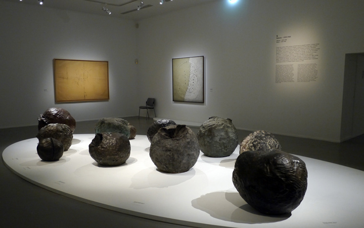 Lucio Fontana . MAM . Paris . France