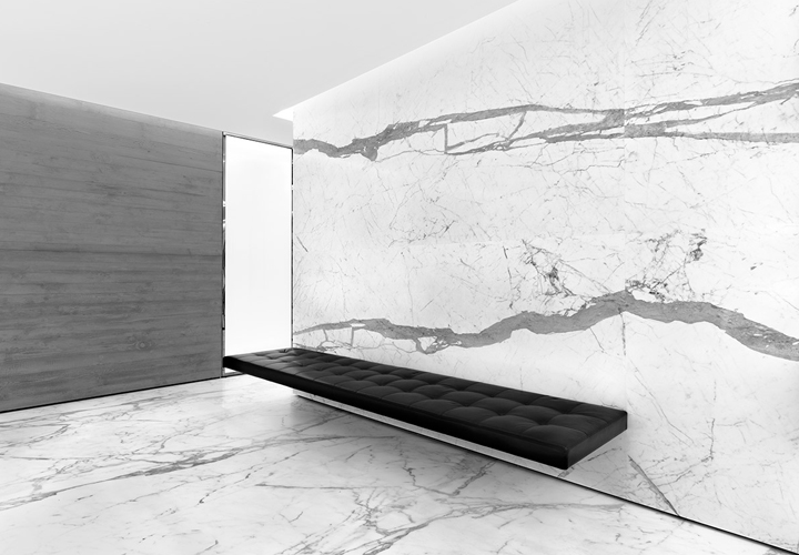 Yves Saint Laurent . Milano . Italy