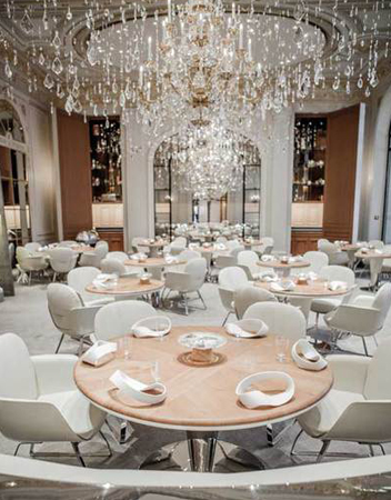 Alain Ducasse . hotel Plaza Athenée - Paris