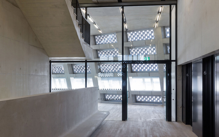 TATE modern . Herzog & Meuron . London