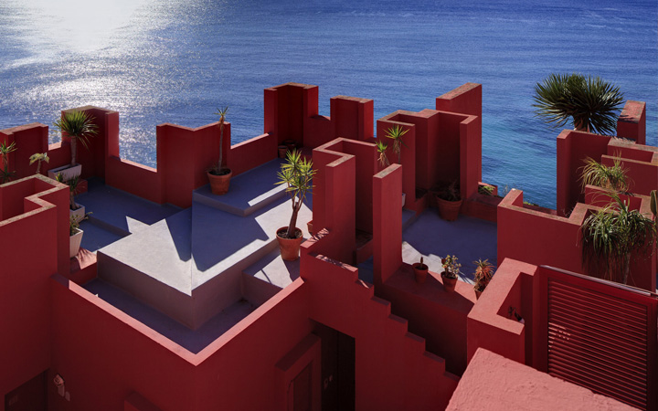 Muralla Roja . Ricardo Bofill . Alicante . Spain